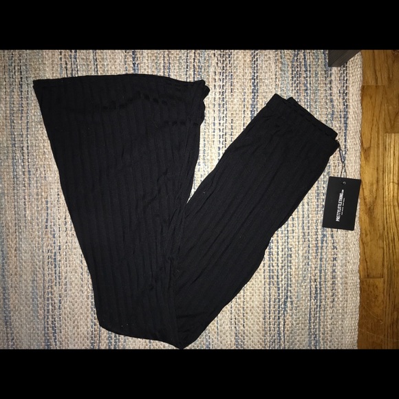 Pretty Little Thing Black Flare Pants {SOLD} - Picture 6 of 6